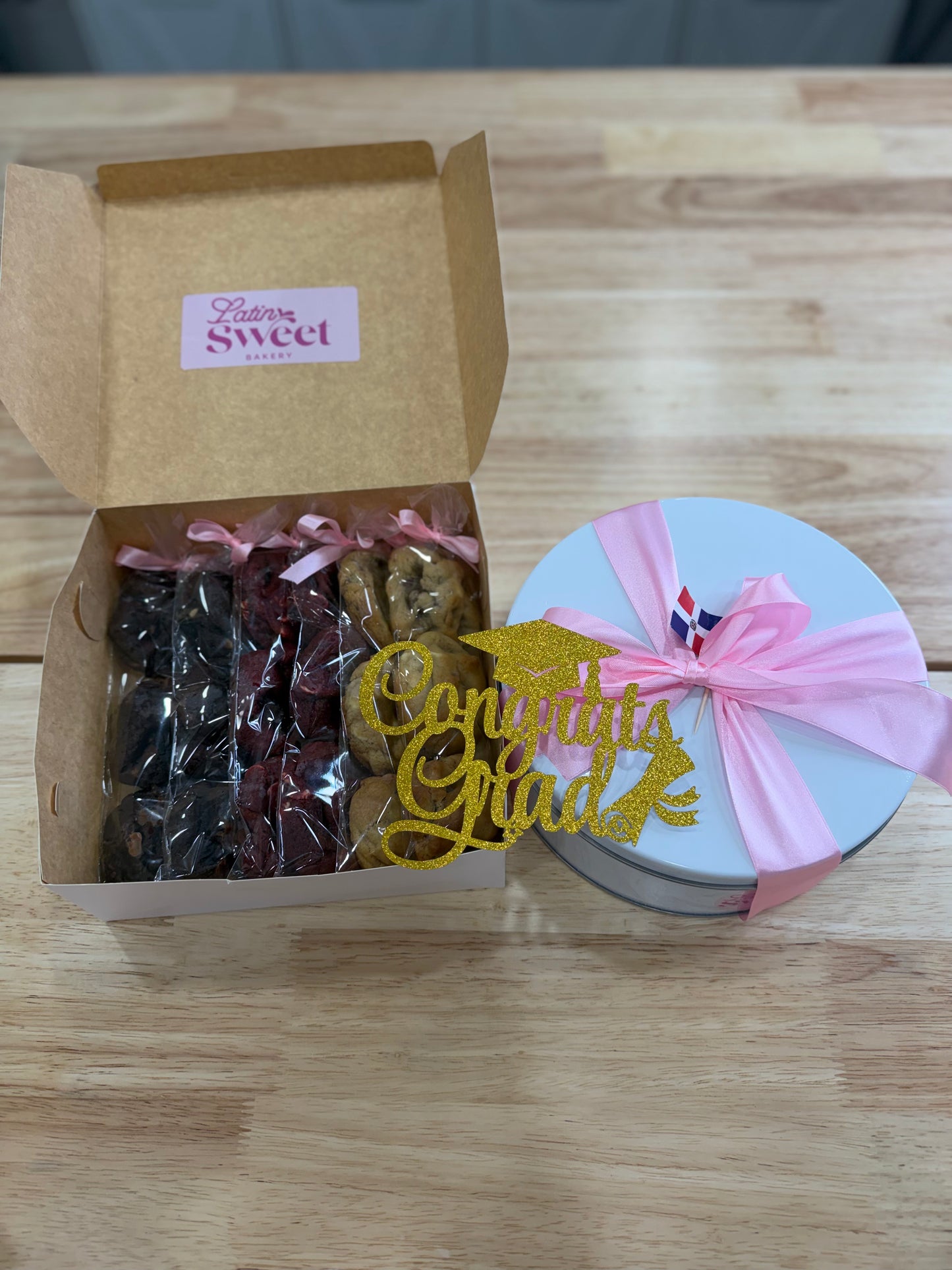 Graduation sweet combo