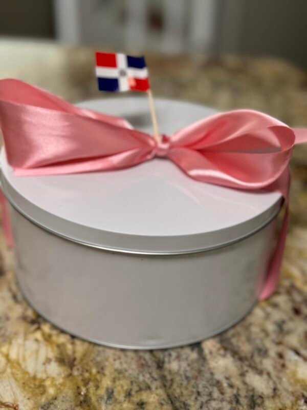 Dulce de leche Dominican cake . - Imagen 2